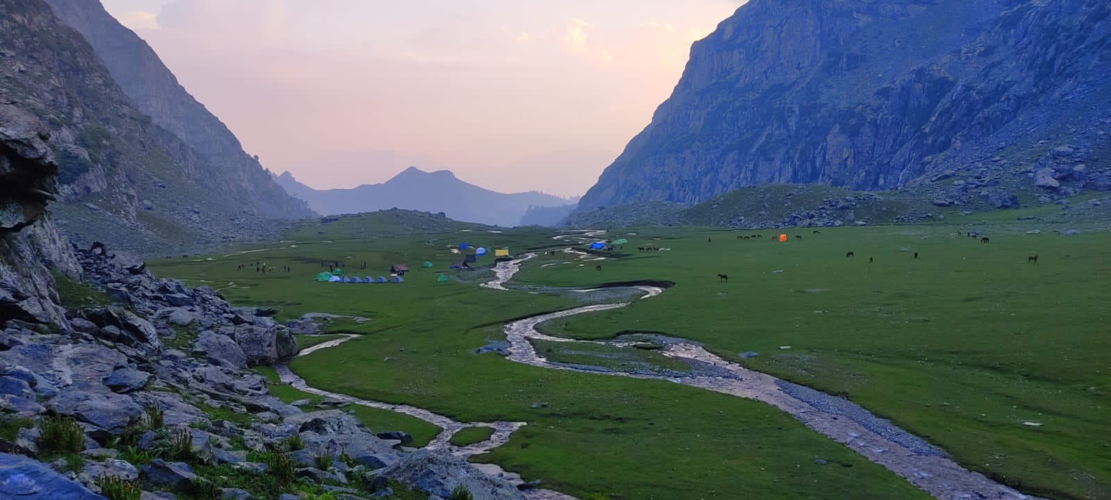 Photo 3 of Nafran Valley Trek